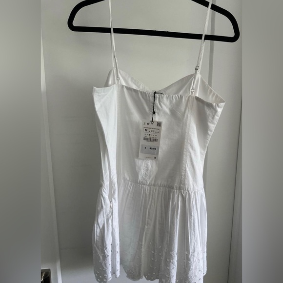 White Zara Dress🤍🤍 - Picture 2 of 2